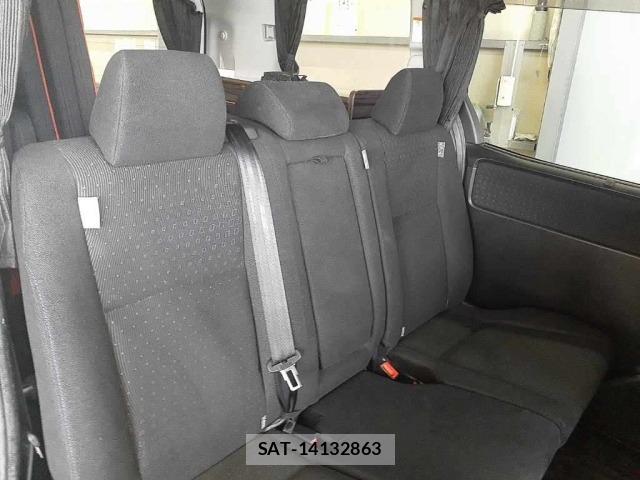 Toyota NOAH 2017 8870259-11