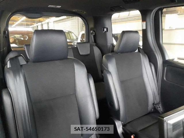 Toyota NOAH 2017 8870260-11