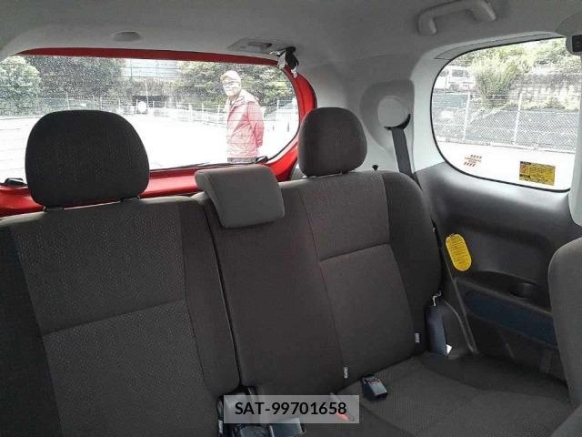 Toyota SPADE 2015 8772737-11