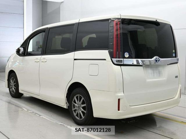 Toyota NOAH 2020 8683213-6