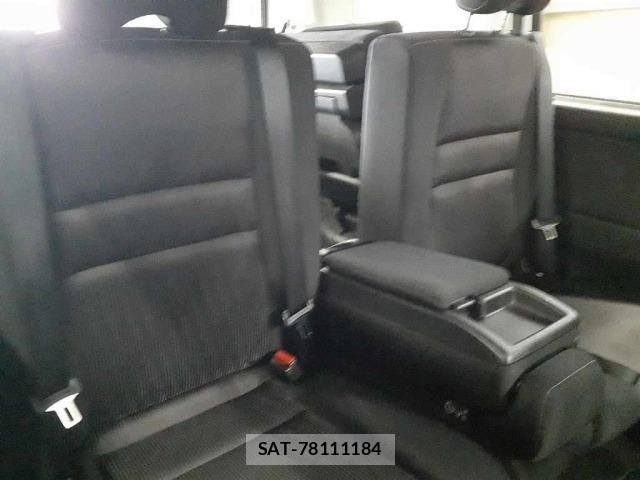 Nissan SERENA 2018 8773422-11
