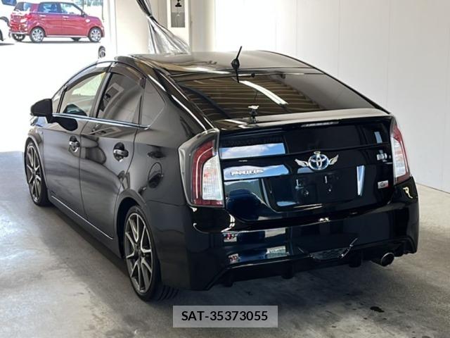 Toyota PRIUS 2013 8911350-5