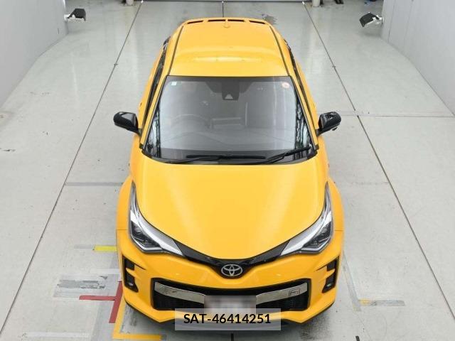 Toyota C-HR 2021 8684312-7