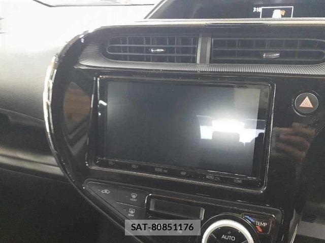 Toyota AQUA 2019 8682996-12