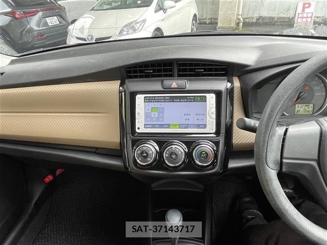 Toyota COROLLA AXIO 2013 8841467-18