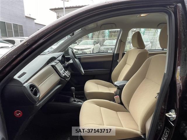 Toyota COROLLA AXIO 2013 8841467-9