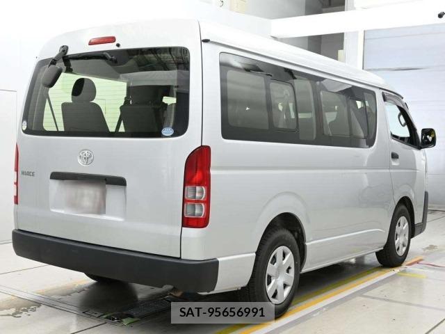 Toyota HIACE WAGON 2019 8701495-1
