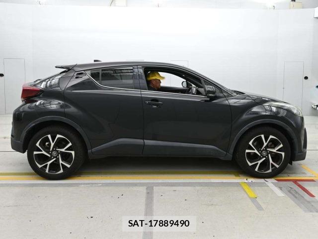 Toyota C-HR 2019 8862823-3