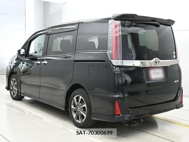 Toyota NOAH 2020 8683220-6