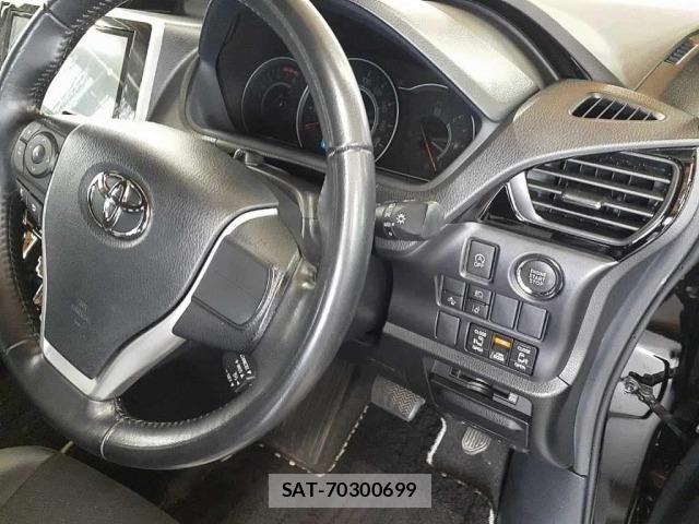 Toyota NOAH 2020 8683220-9
