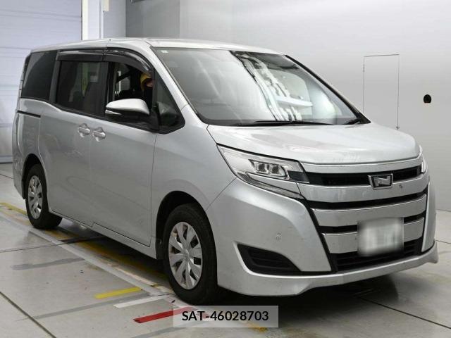 Toyota NOAH 2020 8683221-5