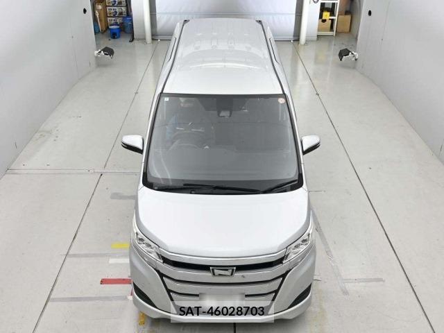Toyota NOAH 2020 8683221-7