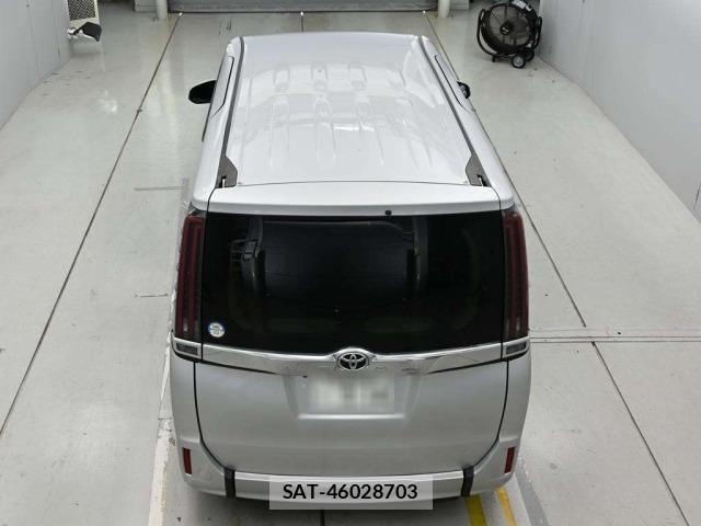 Toyota NOAH 2020 8683221-8