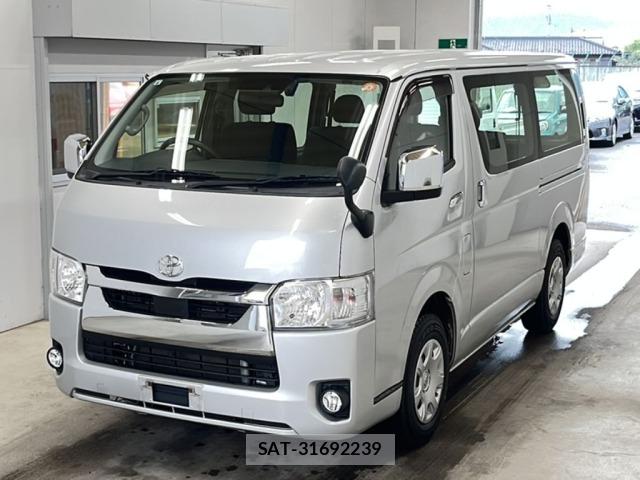 Toyota HIACE VAN 2021 8870098-0