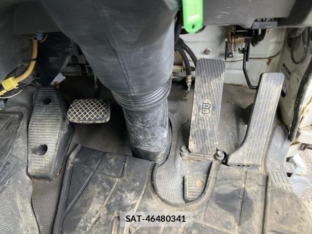 Isuzu FORWARD 2005 8823657-4