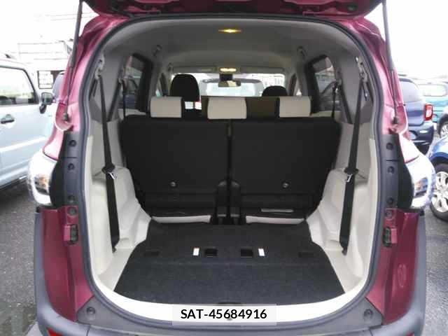 Toyota SIENTA 2016 8902616-10
