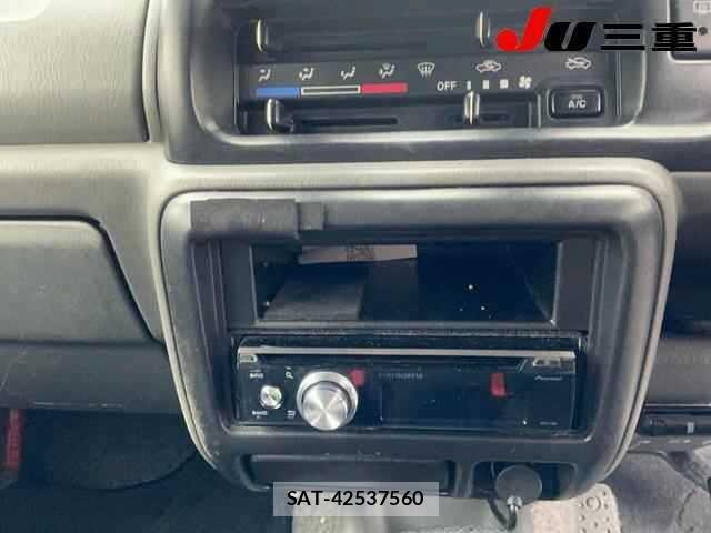 Suzuki JIMNY 2000 8931689-11