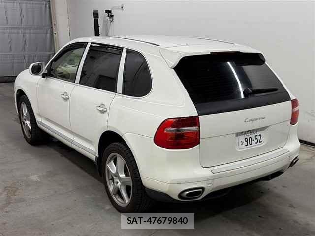 Porsche CAYENNE 2007 8861345-1