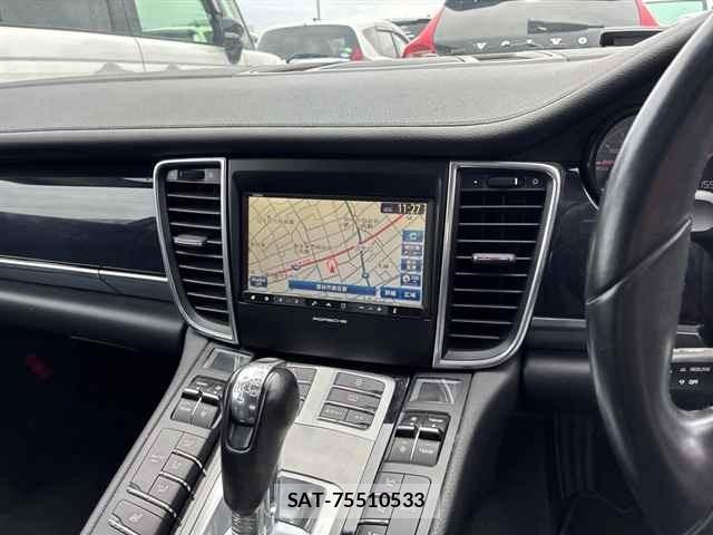 Porsche PANAMERA 2012 8809696-6