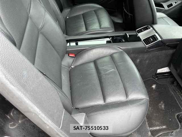 Porsche PANAMERA 2012 8809696-8