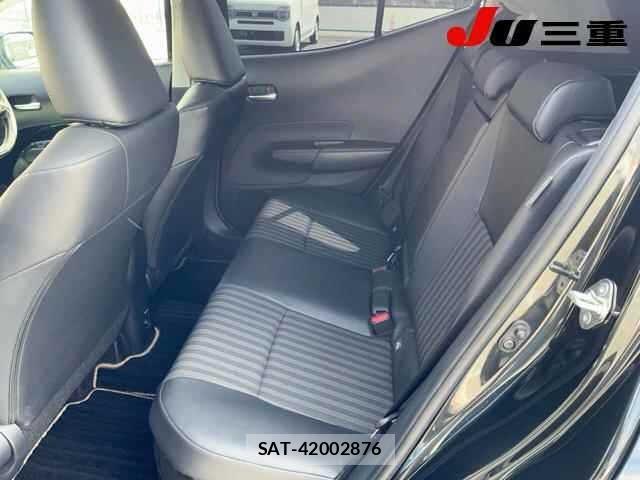 Toyota AQUA 2021 8682954-10