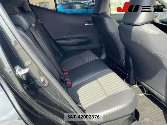 Toyota AQUA 2021 8682954-5