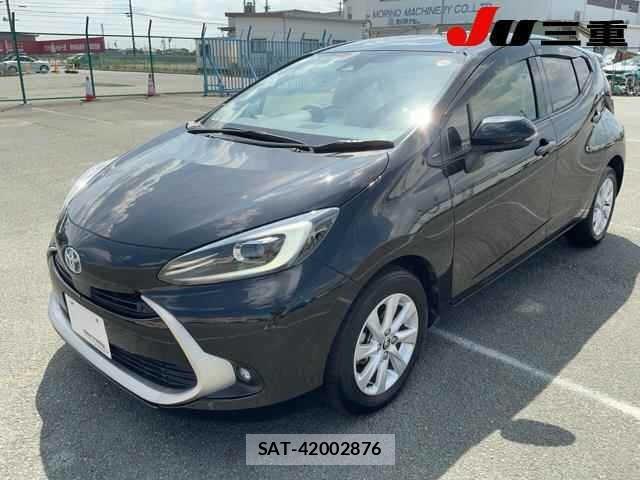 Toyota AQUA 2021 8682954-9