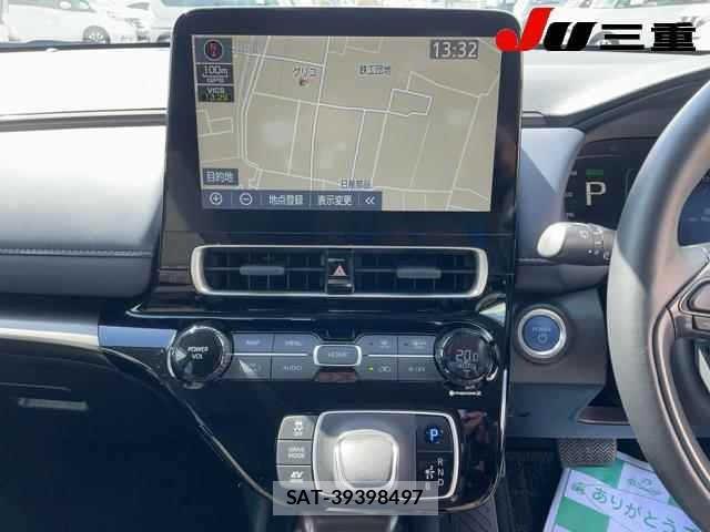 Toyota AQUA 2021 8862354-11