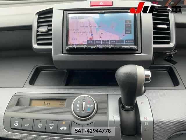 Honda FREED 2009 8775209-11