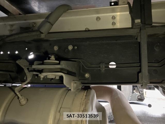 Hino RANGER 2018 8758777-17