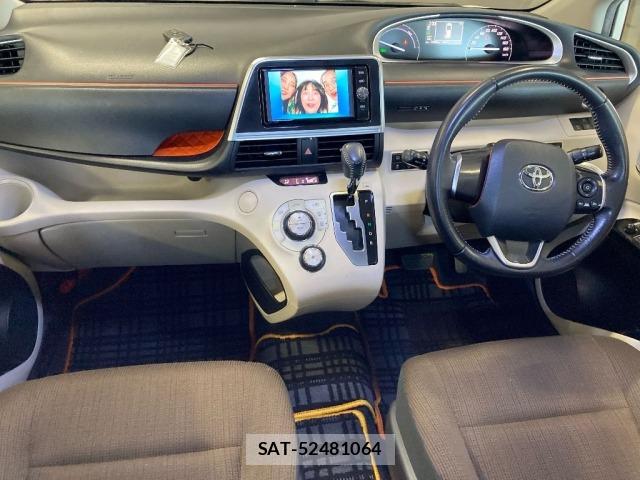 Toyota SIENTA 2016 8953270-3