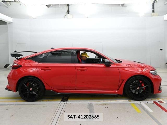 Honda CIVIC 2026 8696352-3