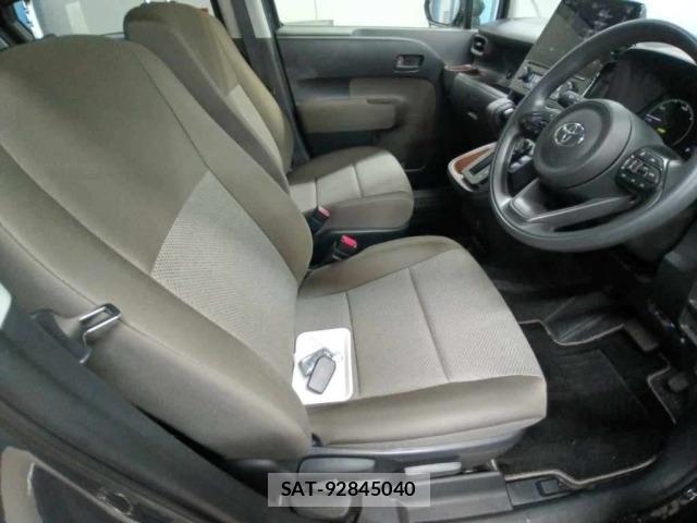 Toyota SIENTA 2024 8764442-10