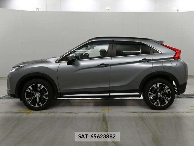 Mitsubishi ECLIPSE CROSS 2020 8694653-4