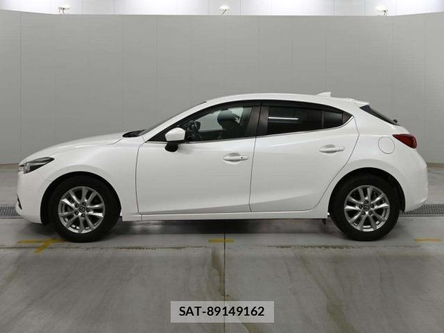 Mazda AXELA 2017 8678478-4