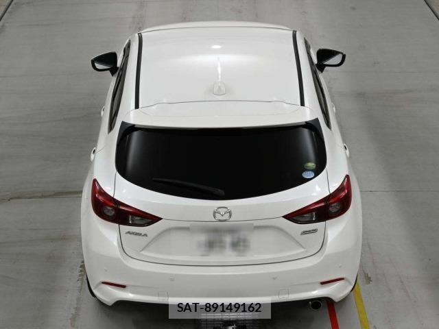 Mazda AXELA 2017 8678478-8