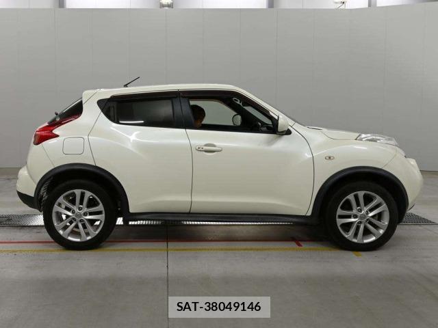 Nissan JUKE 2011 8902672-3