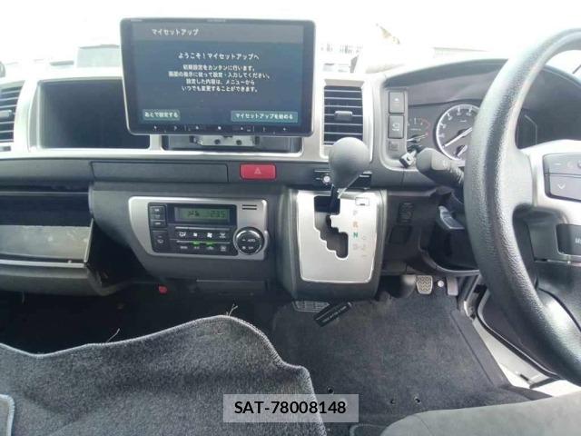Toyota HIACE WAGON 2024 8679136-11