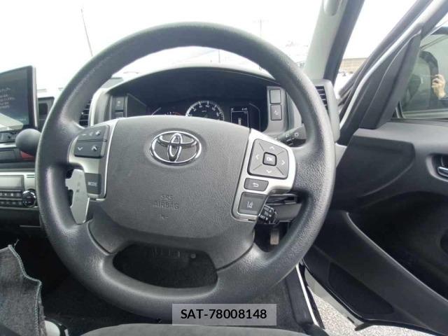 Toyota HIACE WAGON 2024 8679136-9