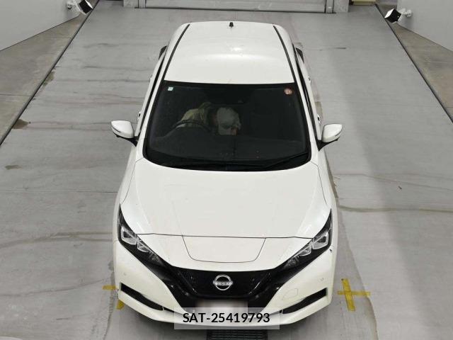 Nissan LEAF 2021 8928424-7