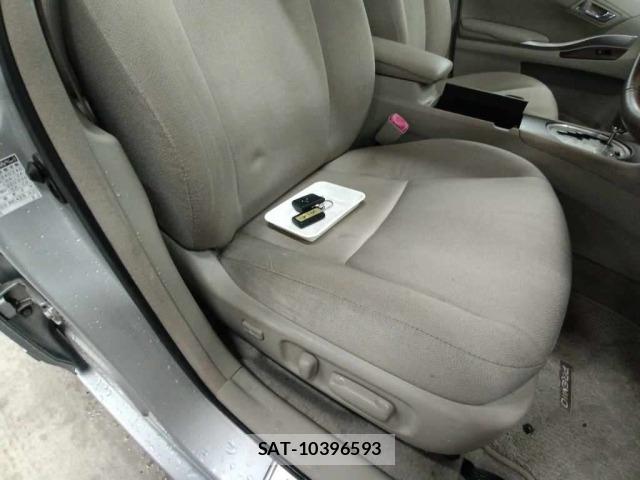 Toyota PREMIO 2010 8911143-10
