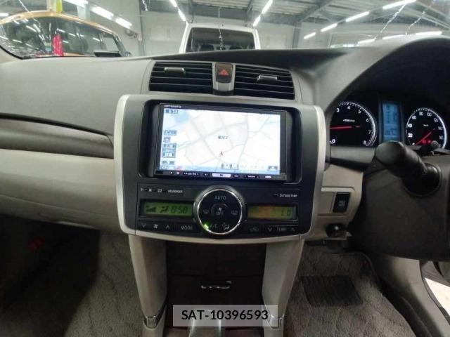 Toyota PREMIO 2010 8911143-11