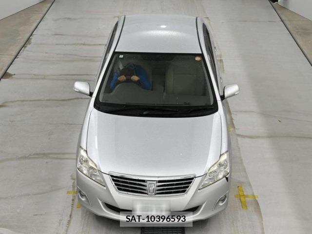 Toyota PREMIO 2010 8911143-7