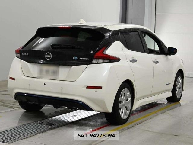 Nissan LEAF 2021 8928434-1