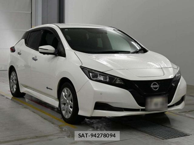 Nissan LEAF 2021 8928434-5