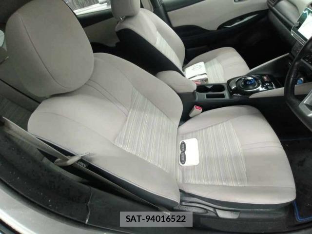 Nissan LEAF 2021 8928435-10