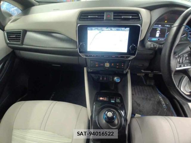 Nissan LEAF 2021 8928435-11