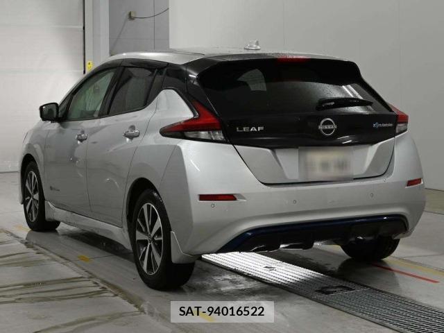 Nissan LEAF 2021 8928435-6