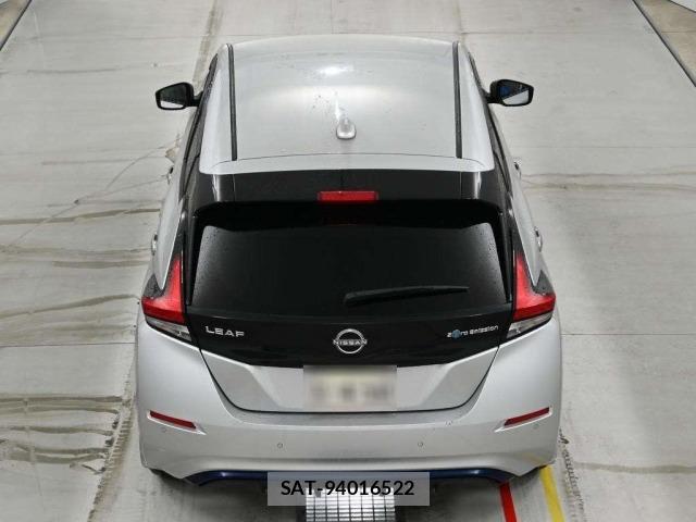 Nissan LEAF 2021 8928435-8
