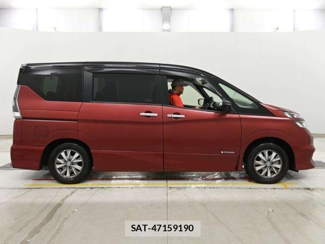 Nissan SERENA 2018 8921061-3